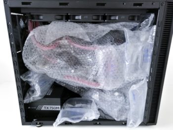 Image 9 : Test : PCSpecialist Liquid Series, PC gaming sous watercooling monstre