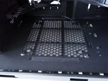 Image 17 : Test : PCSpecialist Liquid Series, PC gaming sous watercooling monstre