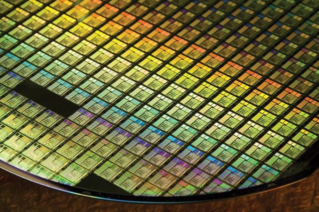 Image 1 : 7 nm : TSMC démarre sa production en masse, des EUV pour 2019