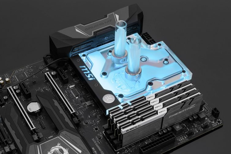 Image 1 : EKWB lance des waterblocks RGB CPU et VRM pour cartes mères AM4