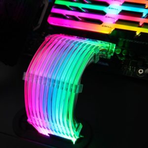 Lian Li Strimer : le câble d'alimentation RGB débarque pour 40 euros