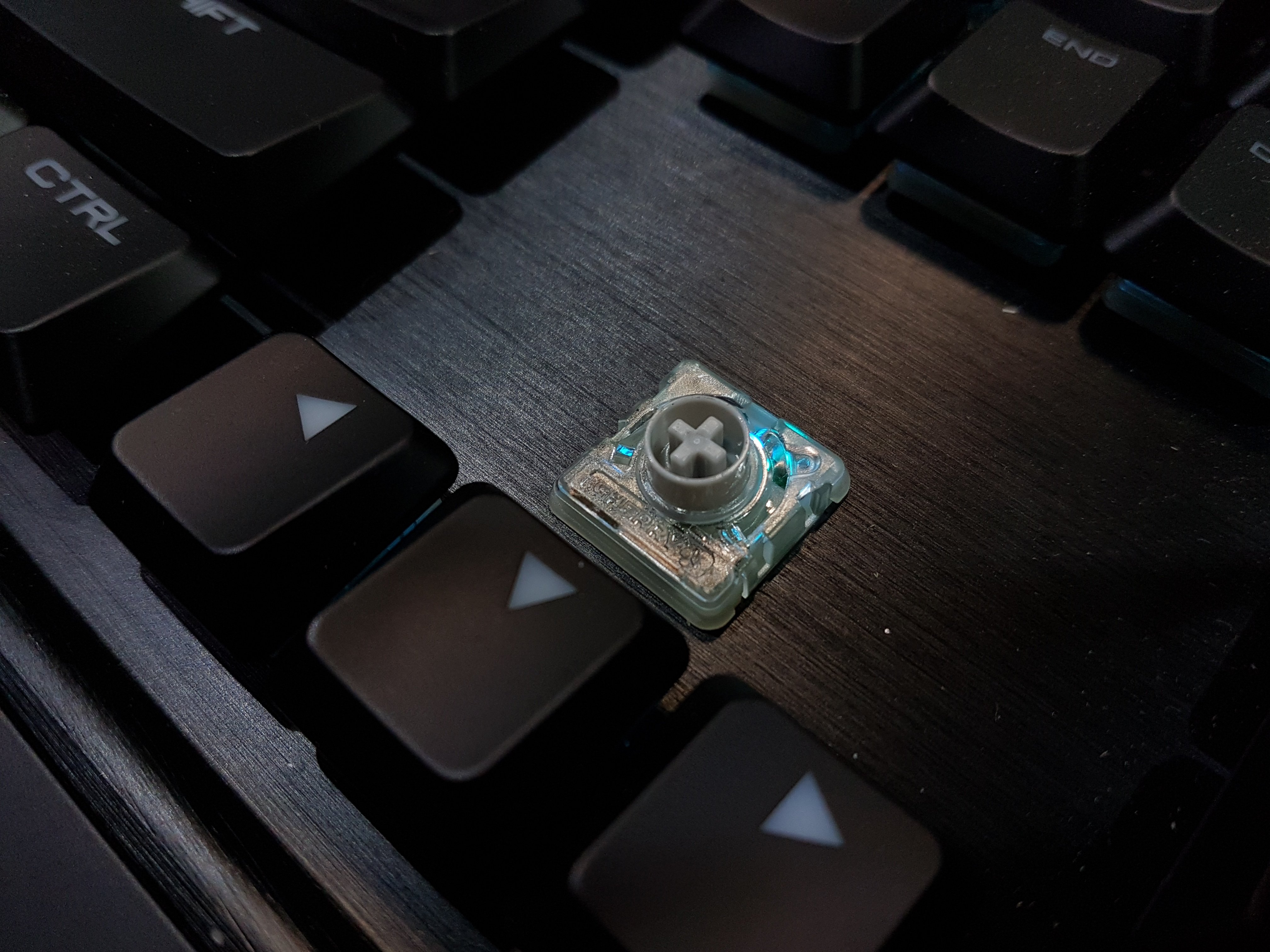 Image 2 : Corsair lance enfin son premier clavier mécanique low profile