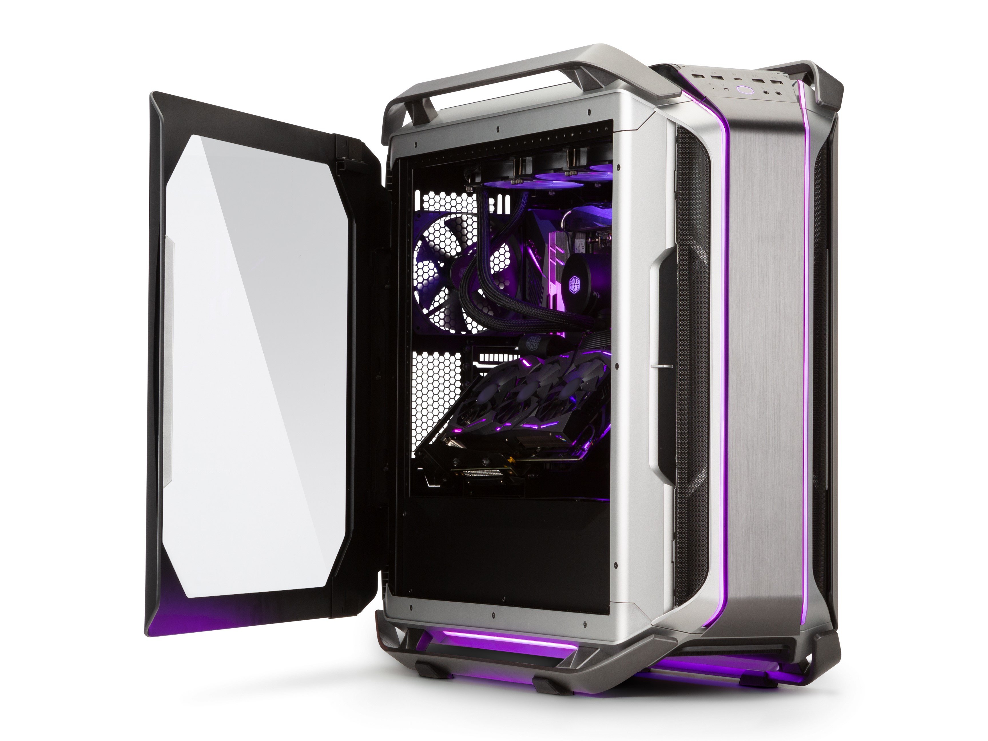 Image à la une de Cosmos C700M : le nouveau boîtier de luxe de Cooler Master