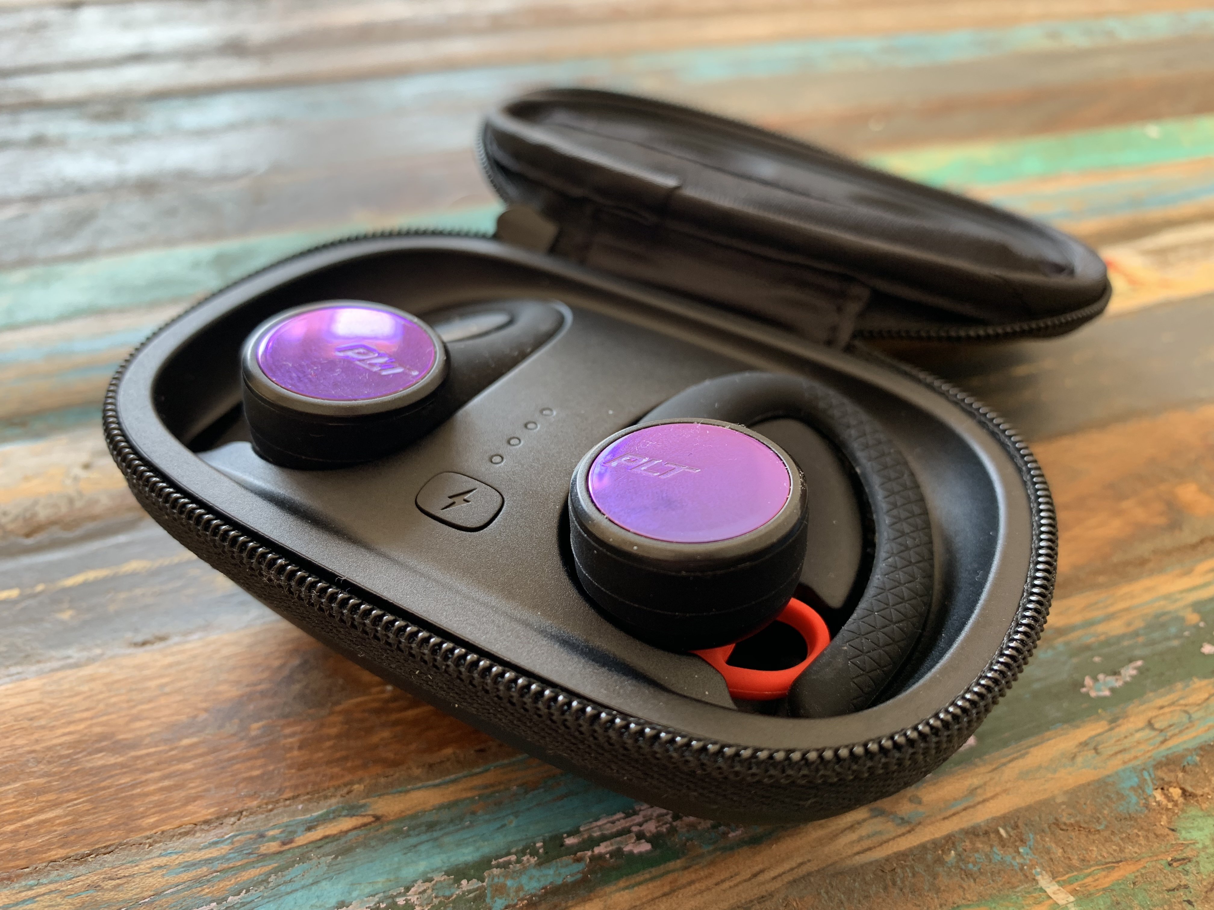 plantronics backbeat plantronics backbeat