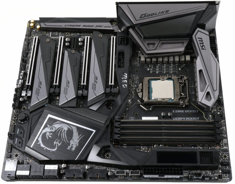 Image 3 : Les nouveaux CPU Intel et la MSI Z390 GodLike en détail