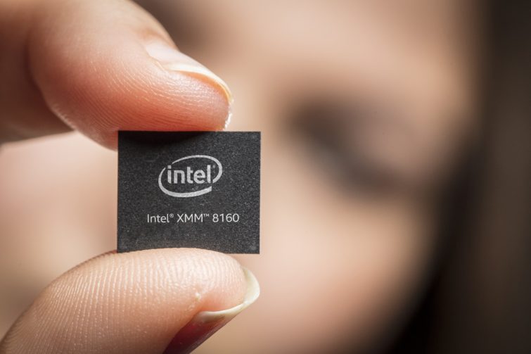 Image 1 : Intel lance son premier modem 5G avec six mois d'avance