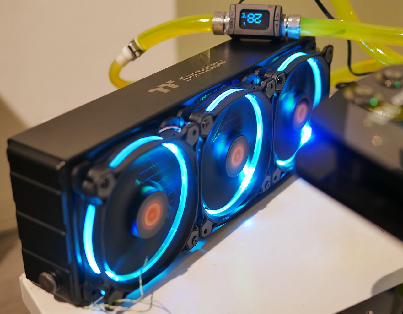 Image à la une de Test : Thermaltake Pacific CL360, énorme radiateur 100 % cuivre