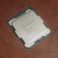Image 1 : Test : Core i9-9980XE, 18 coeurs face aux AMD Threadripper