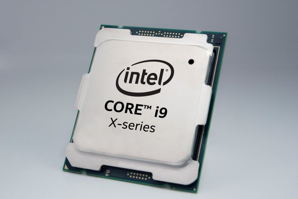 Image 1 : Core i9-9990XE : 14 coeurs, Boost à 5 GHz, si rare qu'il est vendu aux enchères !