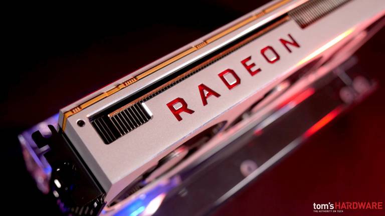 Image 2 : Radeon VII : un nouveau BIOS UEFI pour booter plus rapidement