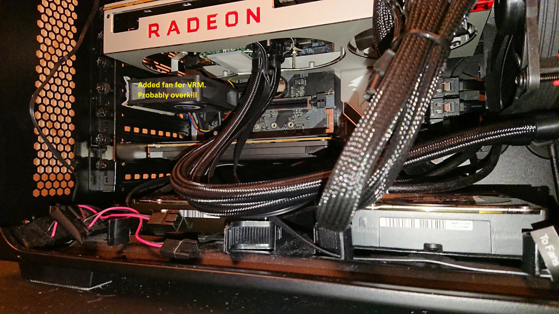Image 14 : Un kit de watercooling EVGA bricolé sur une Radeon VII : 2122 MHz à 1,265 V !