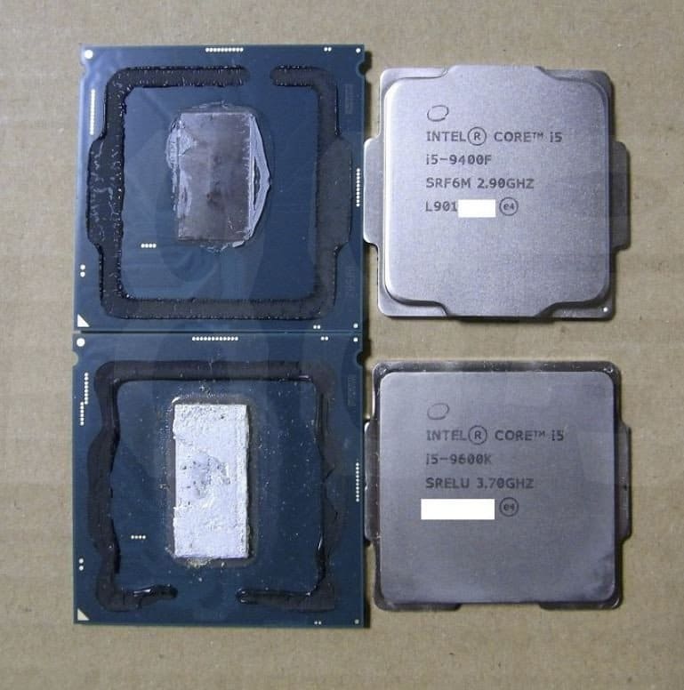 Image 1 : Un Intel Core i5-9400F démonté et comparé à un i5-9600K