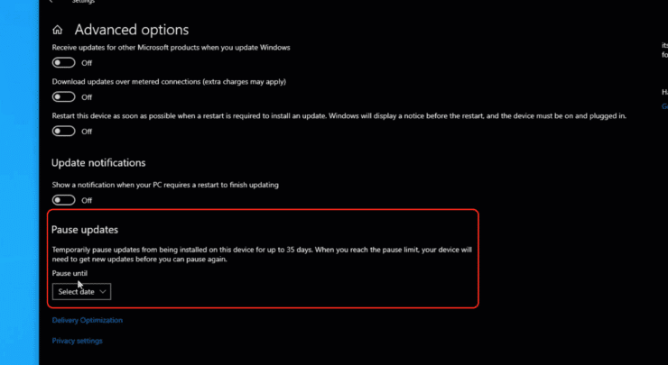 pause windows 10 updates for 35 days 740x405