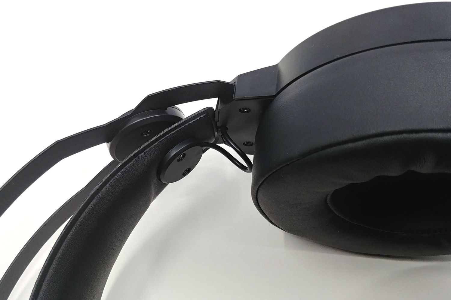Image 4 : Mini Test : SteelPlay N100, un casque d'appoint largement insuffisant