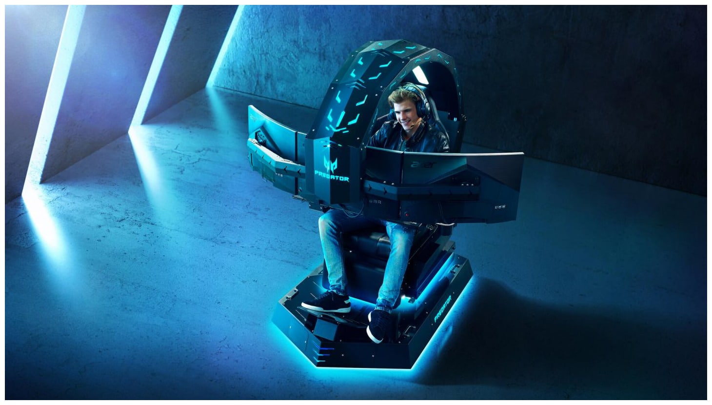Image 1 : 18 000 euros pour l'énorme siège gaming Predator Thronos d'Acer !