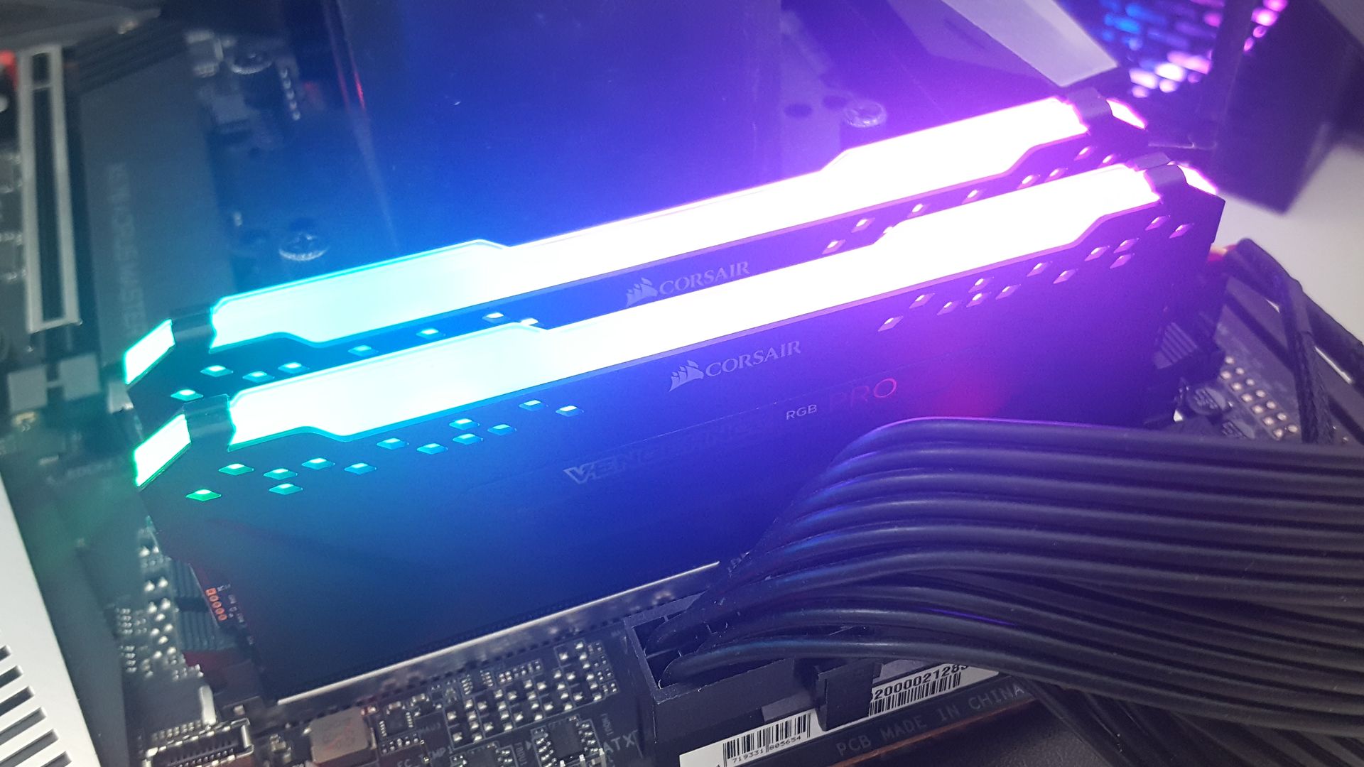 Image 2 : AMD Ryzen 3000 : faut-il craquer pour de la DDR4 à haute fréquence ?