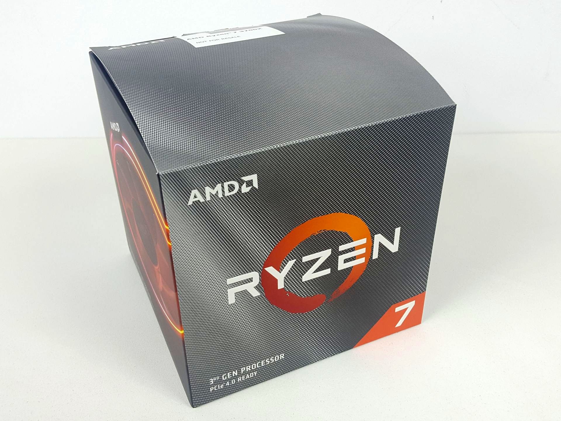 Image 1 : AMD Ryzen 3000 : faut-il craquer pour de la DDR4 à haute fréquence ?