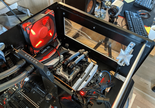 Image 2 : Test : on a monté la Radeon RX 5700 XT à 2,2 GHz, sans limite de puissance !