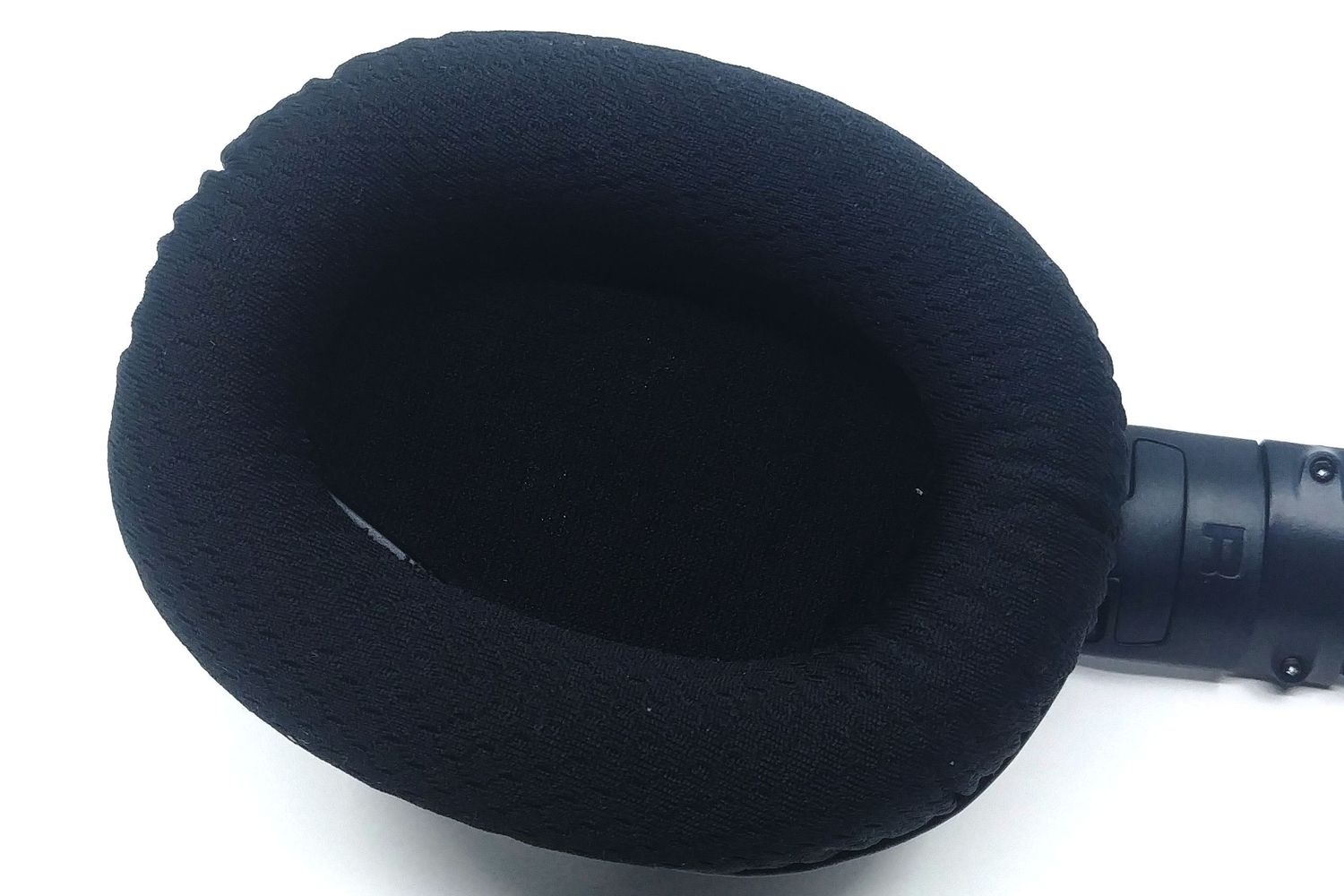 Image 6 : Mini Test : le casque-micro Roccat Noz vise l'essentiel, confort et légèreté
