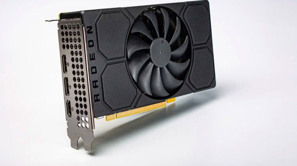 Image 2 : Premiers benchmarks en jeu pour la Radeon RX 5500, proche de la RX 580
