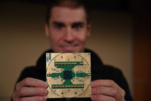 Image 3 : Intel présente Horse Ridge, un SoC capable de gérer 128 qubits