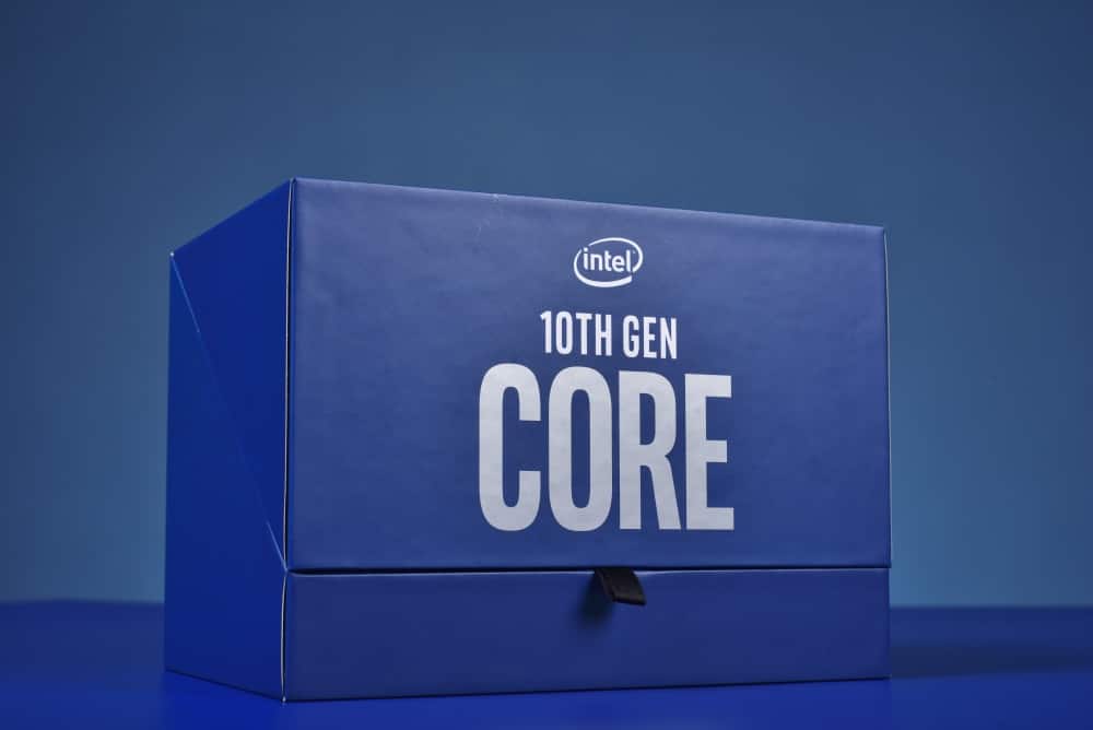 Image 1 : Les Core i9-10900K et i5-10600K déballés