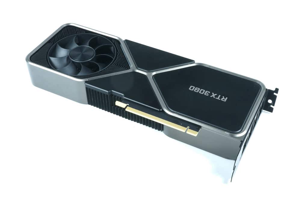 Image 3 : NVIDIA GeForce RTX 3080 : envie de voir à quoi elle ressemble vraiment ?
