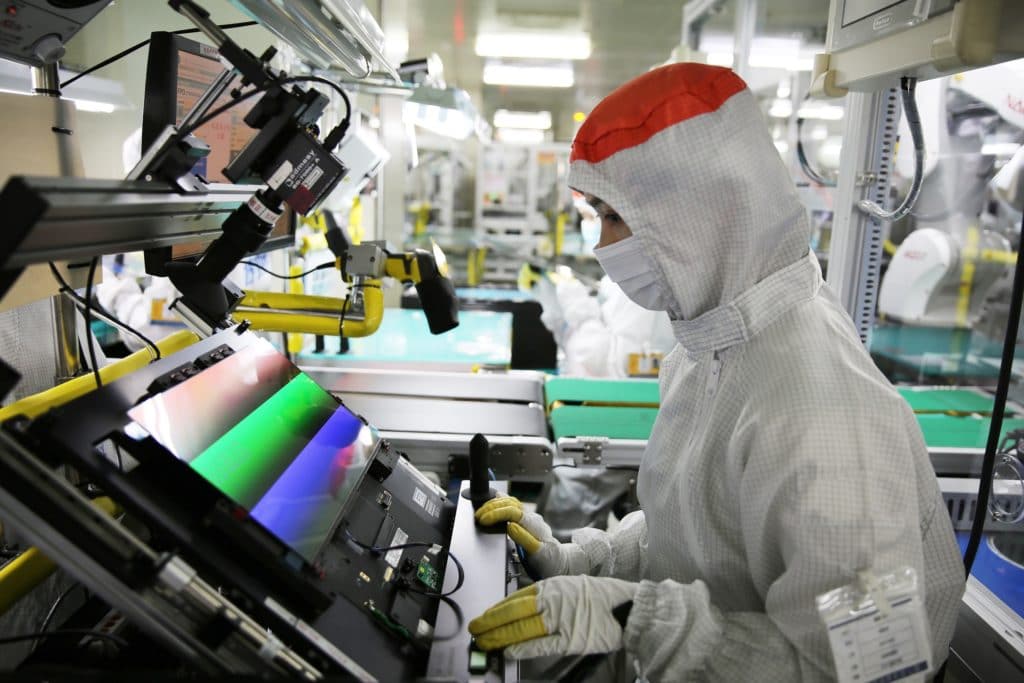Image 1 : Samsung produira en masse des écrans OLED 14 pouces 90 Hz à partir de mars
