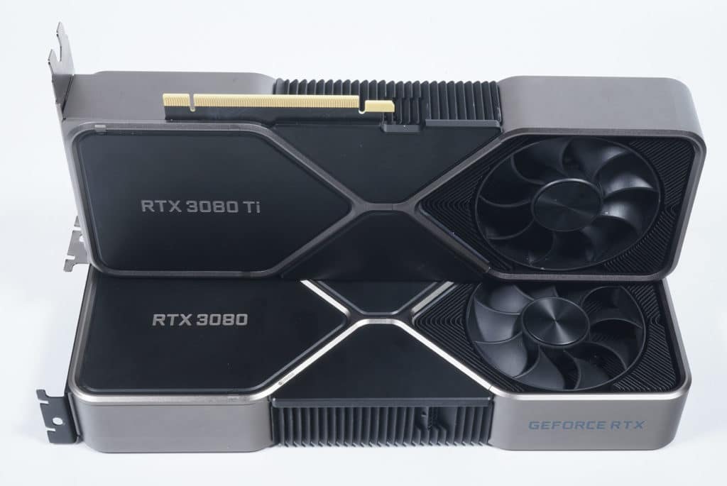 Image 6 : GeForce RTX 3080 Ti : et si c’était elle, la “vraie” 3090 ?