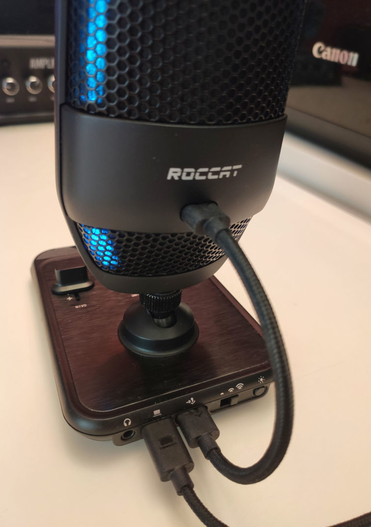 Microphone USB Roccat Torch – Streaming, Gaming, Ouvert Mais Jamais Servi