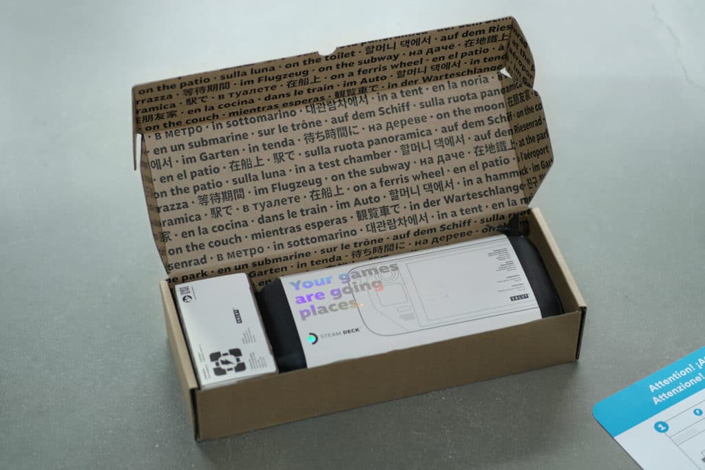 Image 3 : Valve dévoile la version définitive de l'emballage et de l'étui de transport de son Steam Deck