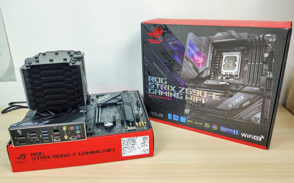 ROG STRIX B660-I GAMING WIFI, Cartes mères