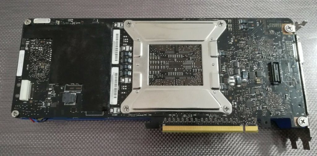 Image 2 : Un GPU Intel à 4650 €, déjà bien plus cher que Nvidia et AMD !