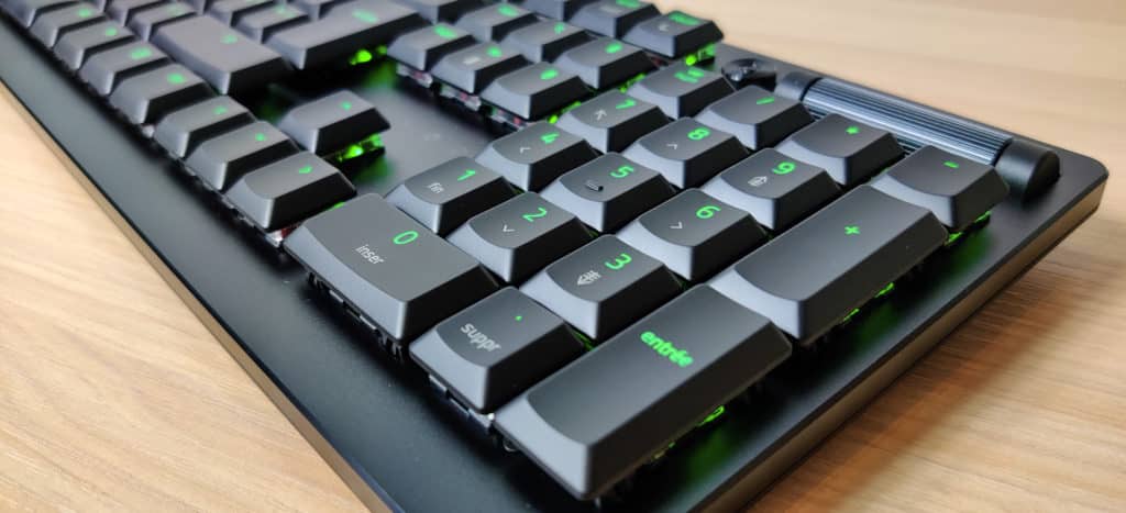 Razer DeathStalker V2 Pro