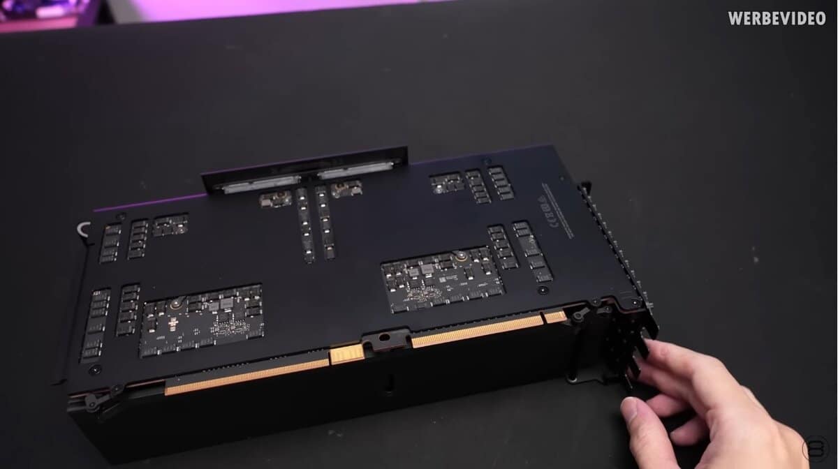 Radeon Duo Rx La Radeon PRO W6800X Duo de 2021 domine les RTX 4080 et RX 7900 XTX ...
