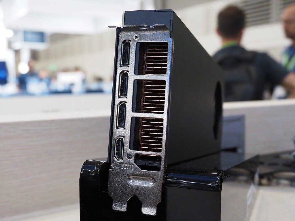Image 3 : PNY a concocté une GeForce RTX 4070 de type blower