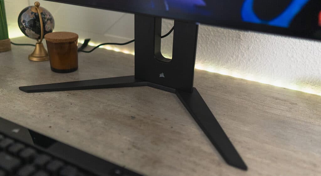 Test Corsair Xeneon 27QHD240 : un écran OLED 2K pour les gamers au