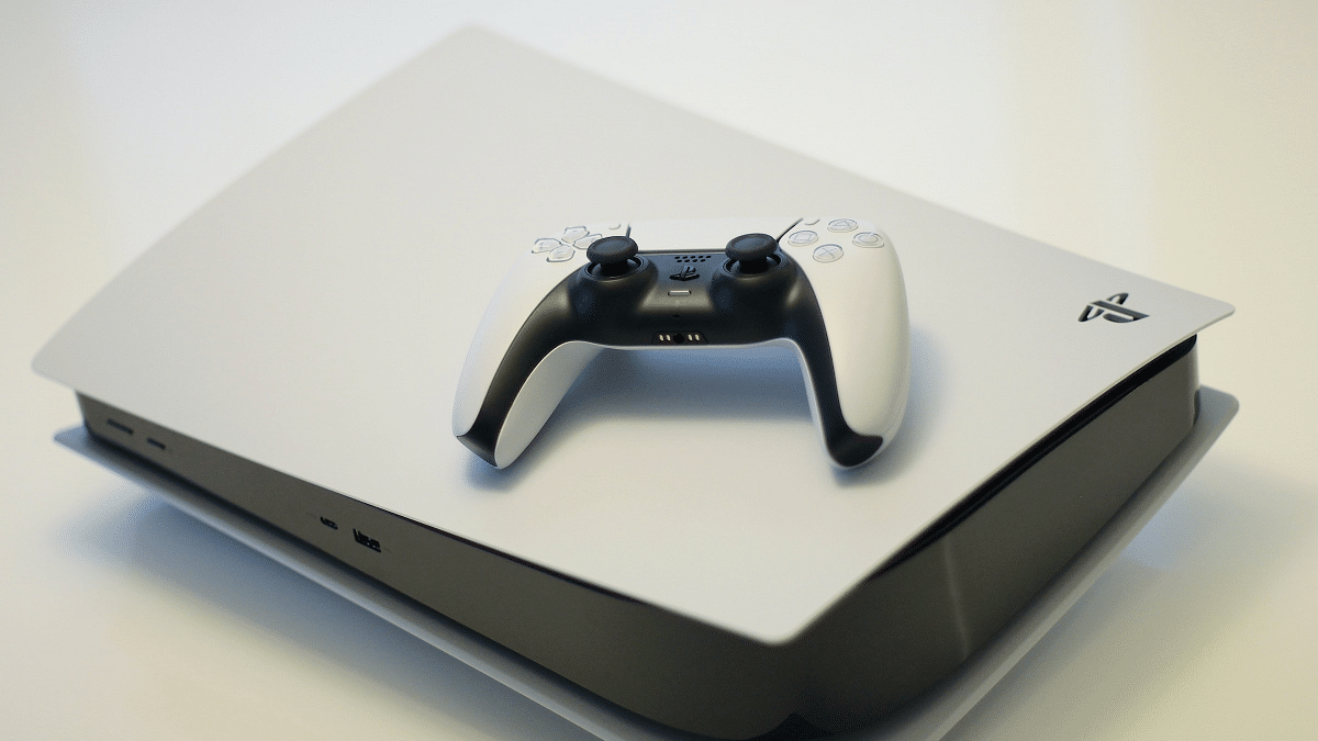 PS5 Slim annonce console améliorée