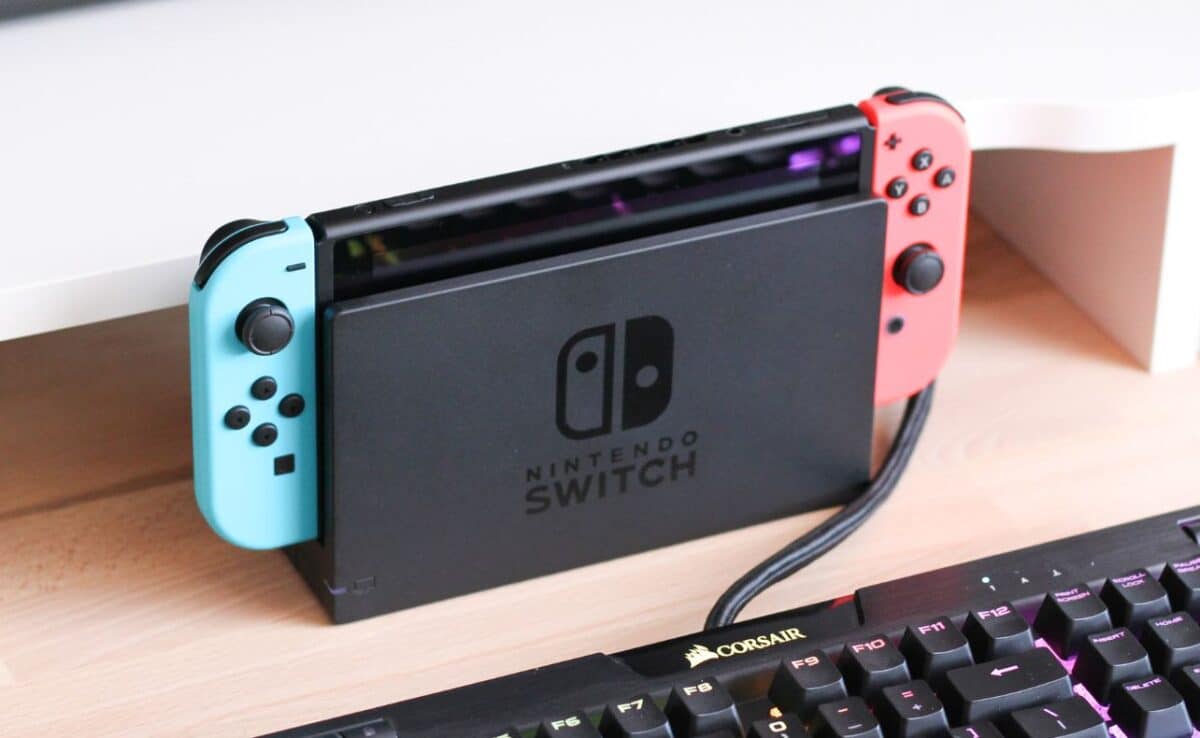 La console Nintendo Switch en version OLED voit son prix chuter chez  Cdiscount