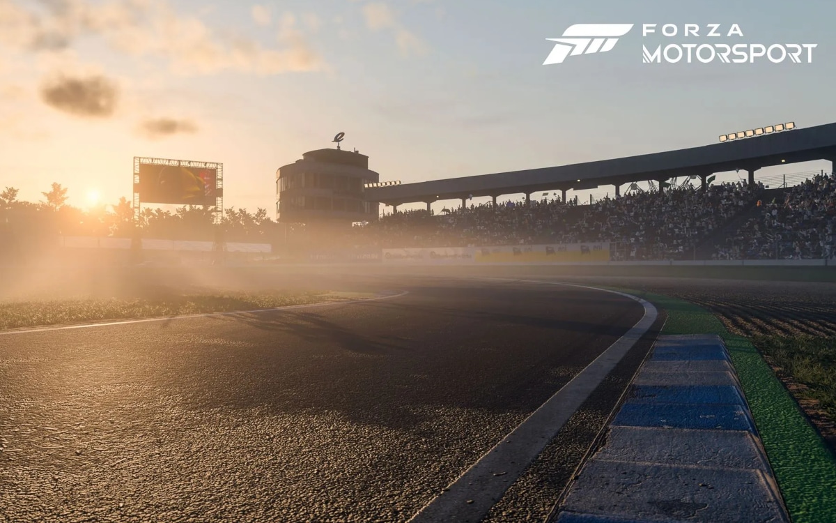 Image 1 : Forza Motorsport profite à nouveau du DLSS et s'améliore sur les petites configurations