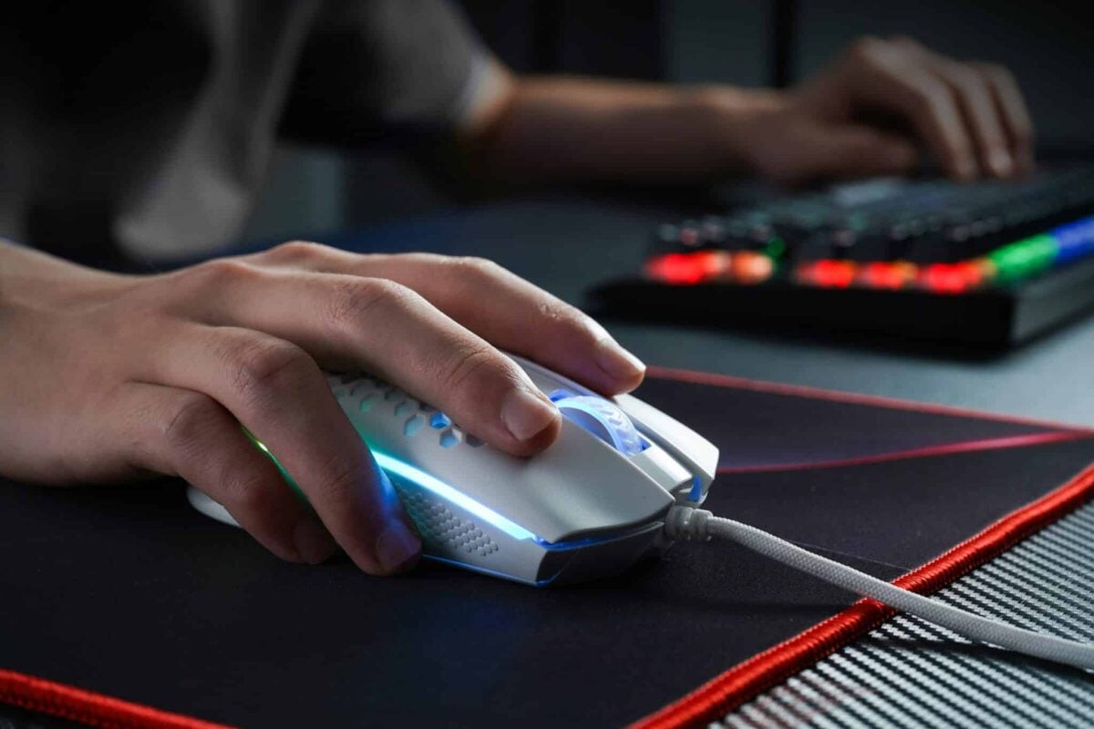 La MEILLEURE souris Gamer Logitech (mais beaucoup trop cher) 