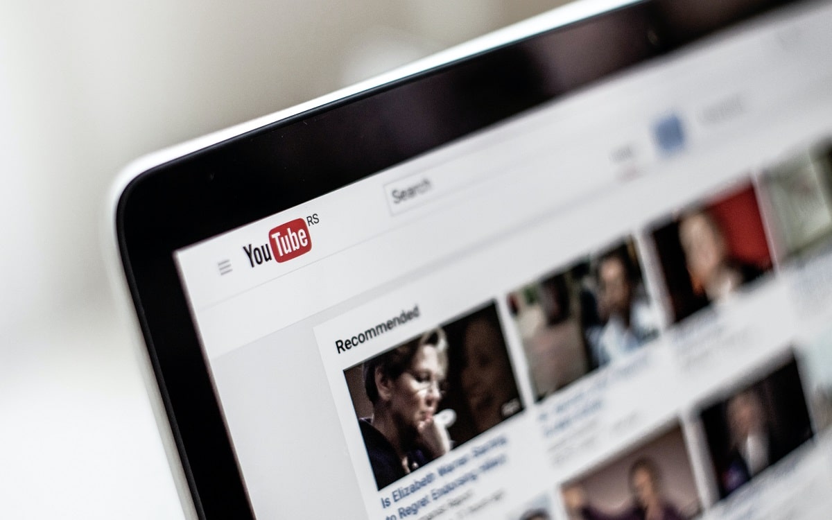 YouTube, publicités plus longues mais moins nombreuses