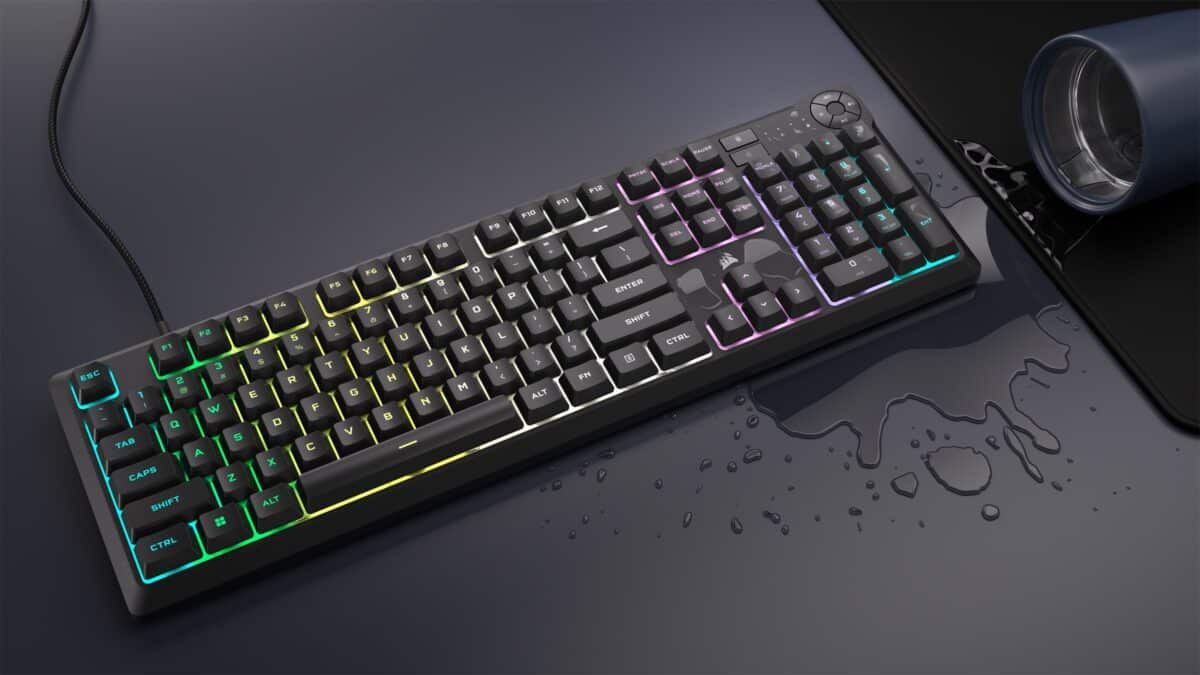 Clavier Corsair K55 Core, résistant et pas cher.