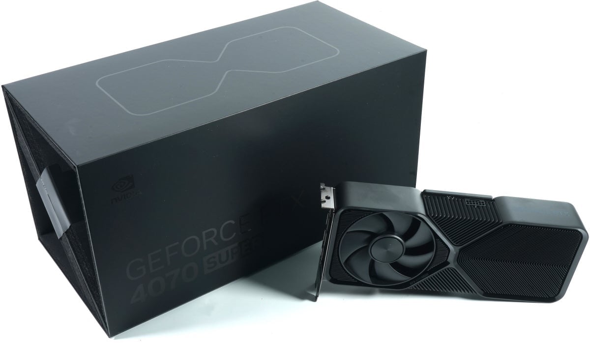 nvidia geforce rtx 4070 super box and card