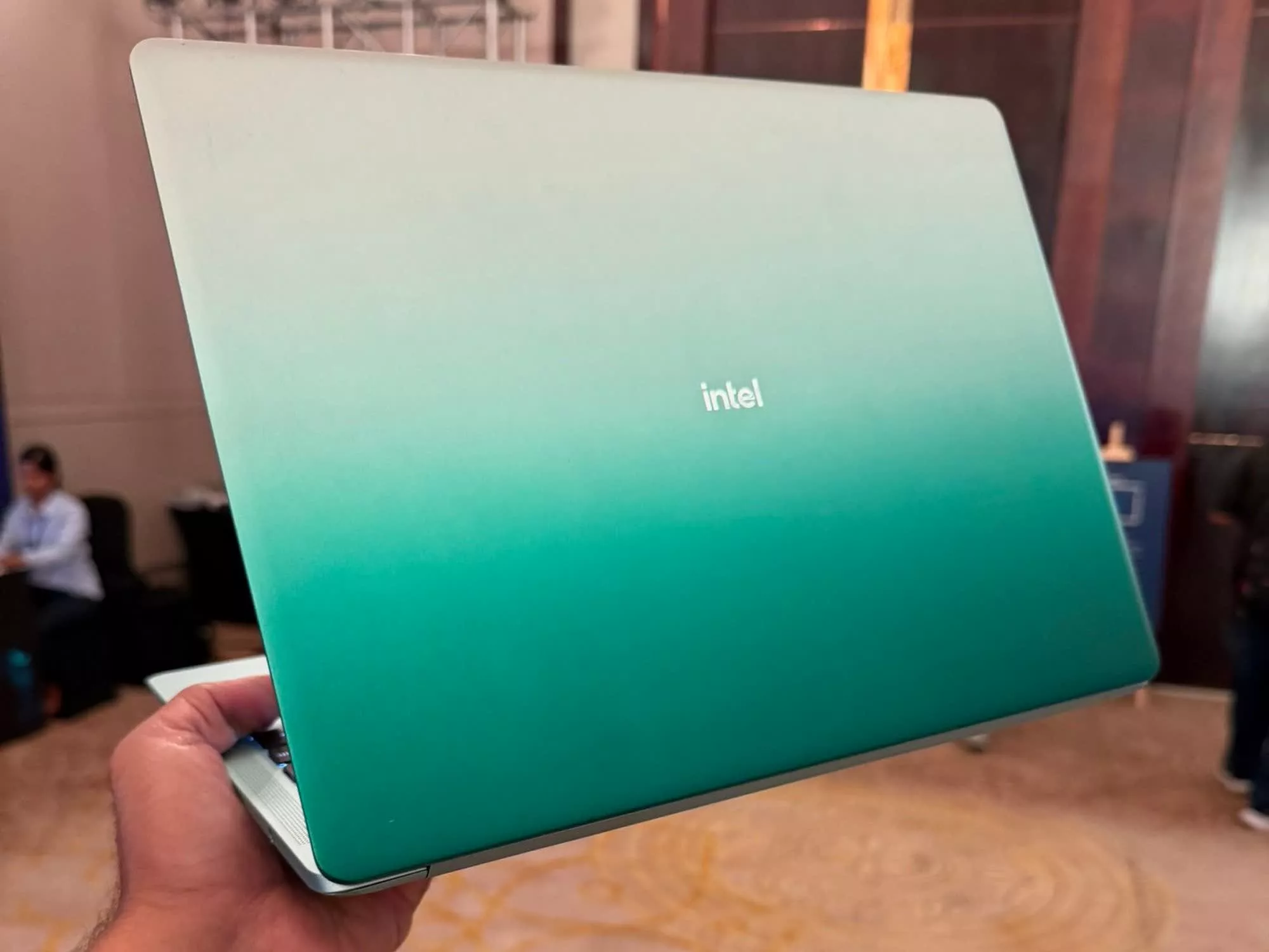 Wildcat Lake : Intel vise le MacBook Neo avec un ultrabook sans ventilateur - Image d'illustration