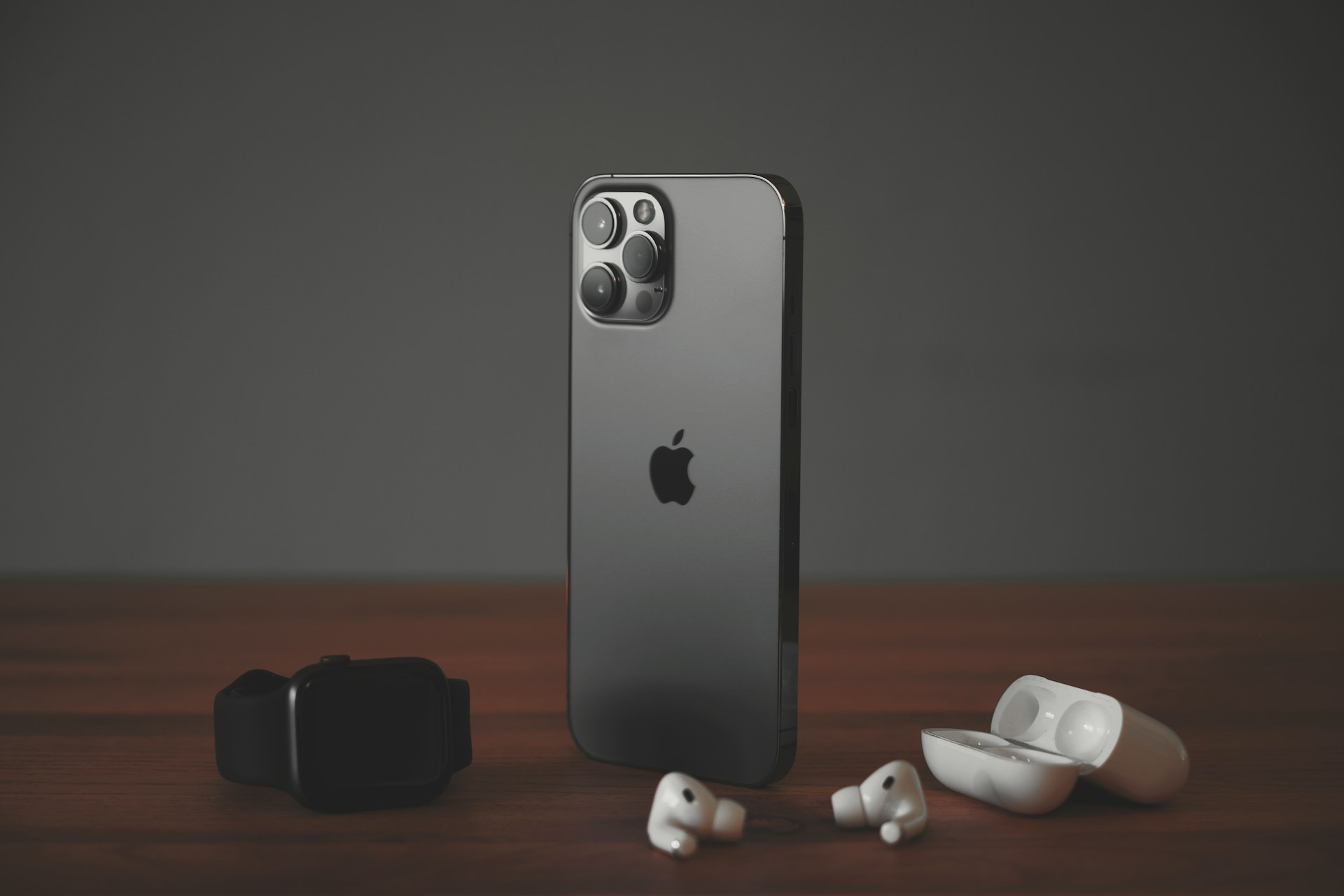 retard iphone 18