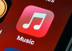 apple music vs youtube music