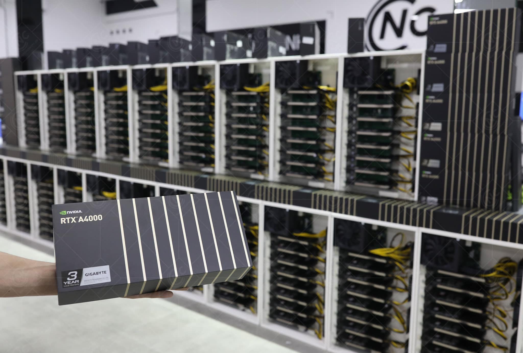 Support Carte Graphique NVIDIA RTX A4000 - Professionnel - Ouvert Mais Neuf