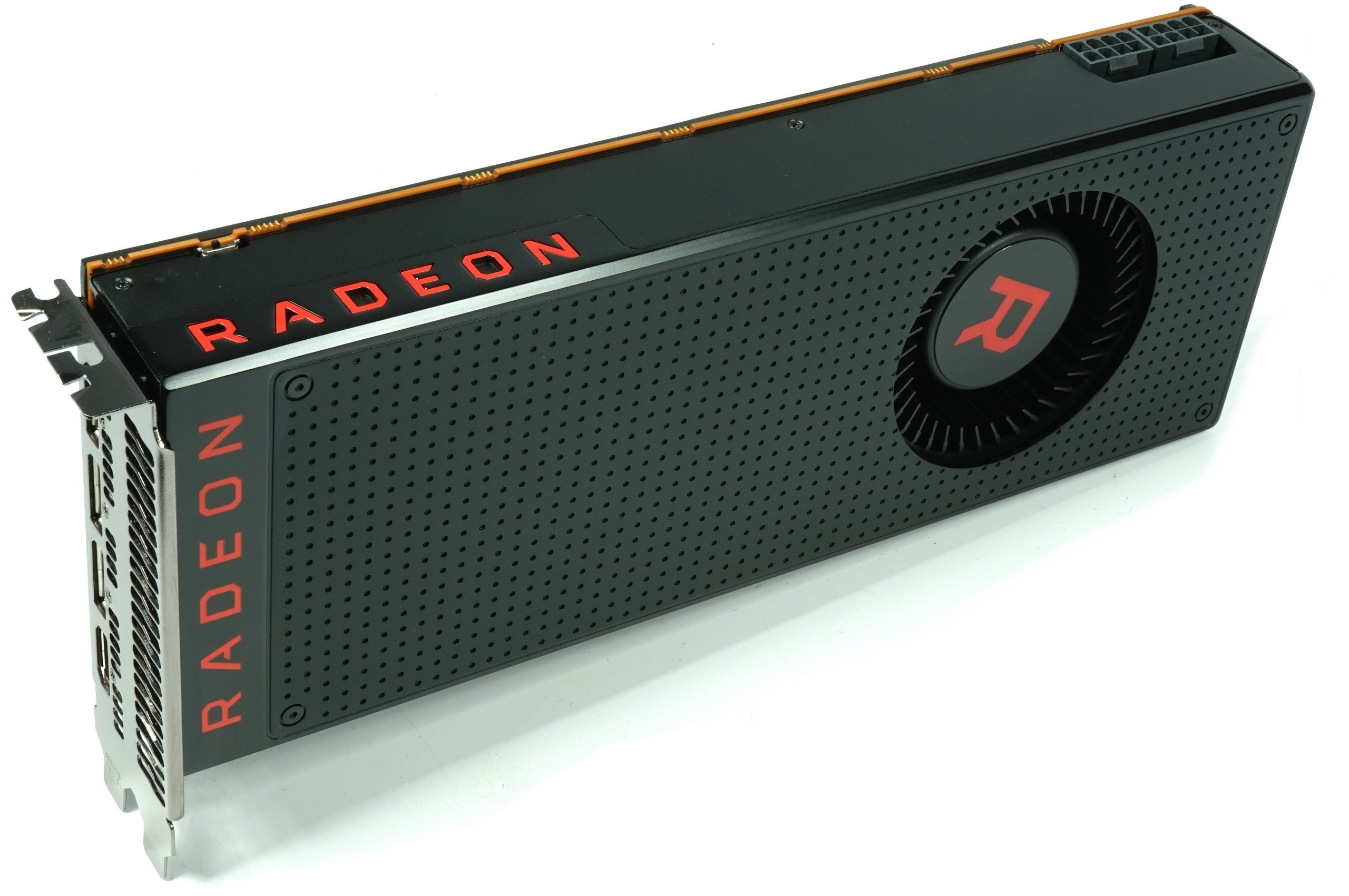 Image 5 : Radeon RX Vega 64 et 56 : notre test complet