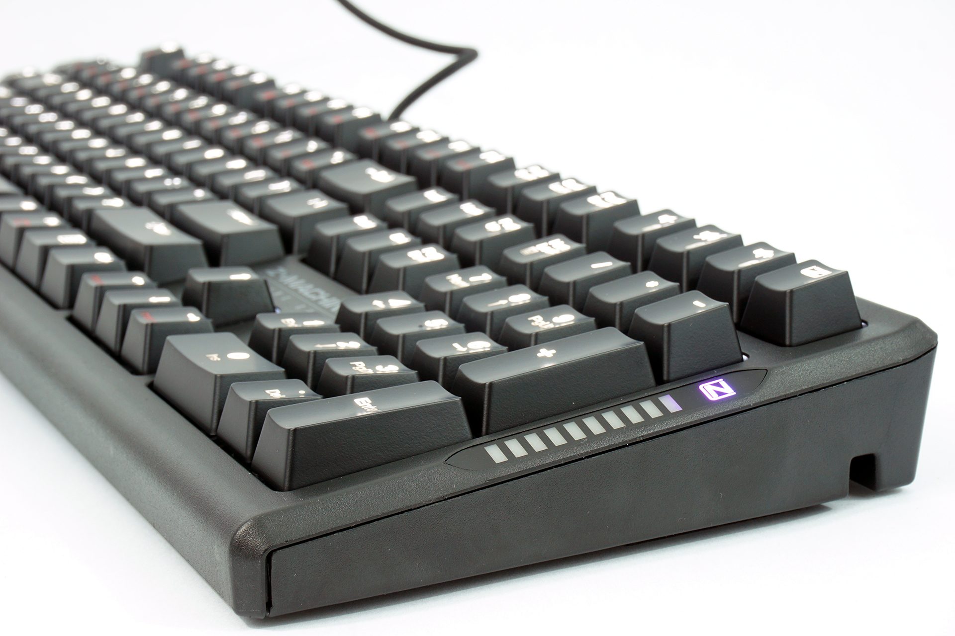 Image 2 : Test : Zalman ZM-K700M, premier clavier mécanique gaming du coréen